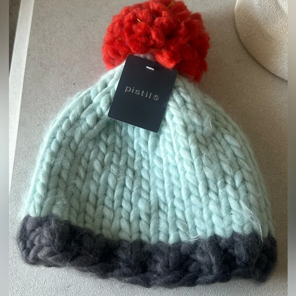 Pistil Warm Chunky Knit Beanie w Pom Pom Mint/Menthe Color NWT OS Taille Unique